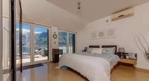 Mountain Bay Penthouse Apartment - Image 5