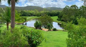 Noosa hinterland Hidden valley retreat - Image 5