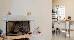 Dina House - Image 5