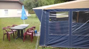 Camping Les Champs Fleuris - Image 2