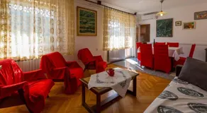 Anena Apartment - Image 4