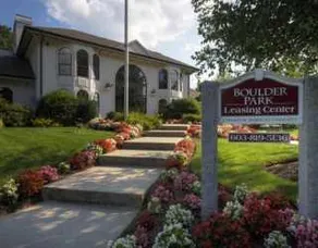 Boulder Park Apartments - Image 4