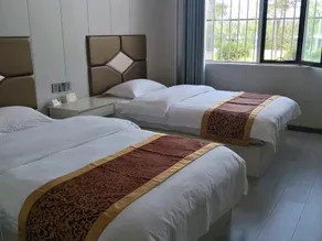 Qingyue Family Hotel - Image 3