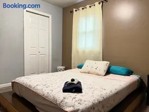 Palmetto Bedroom - Image 2