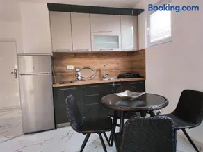 M&N Apartment's - Image 2