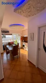 River View Apartment - Image 2