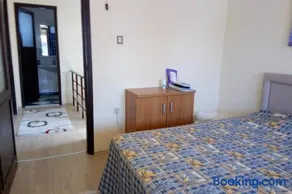 3+1 Guarded Villa, Big Garden, Close to the Beach - Image 3