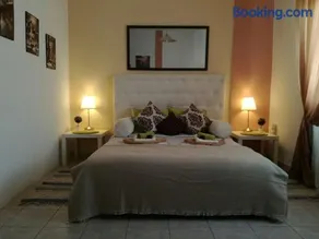 H&C Luxury Apartment - Image 2
