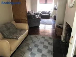 8 Victoria Avenue - Image 3
