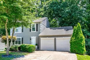 Good Karma Rentals - Comfy Convenient 1 mile to I-75 Sleeps 12 - Image 4