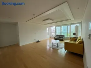 Membership Apartment 3BDR2BATH The Cheongdam - Image 4