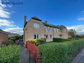 St Andrews 2 Bedroom Ground Floor Apartment Walking Distance from Town Centre - Image 3