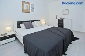 LA PERLA Hvar - luxury apartment - Image 4