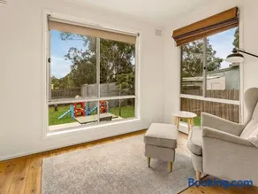 Red Rock Beach Retreat - Image 2
