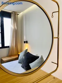 Caceres Central Suites Torre de la Yerba - Image 4