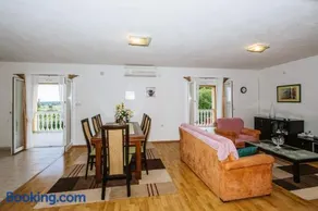 Poolincluded - Holiday Home Kakma - Image 5