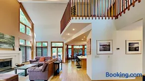 Wonderful Home Away From Home - Image 4
