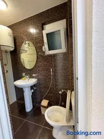 M&N Apartment's - Image 5