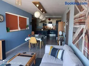 Luxury penthouse apartment with the pool, Qala - Image 4
