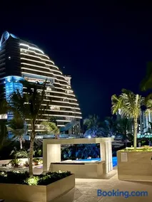 Puerto Cancun Beautiful Boho 2BD - Image 2