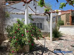 Chalet con piscina. A 5 Km de la feria - Image 4