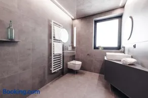 Balzer Boutique Apartments - Image 3