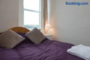 Bankhouse - Image 4