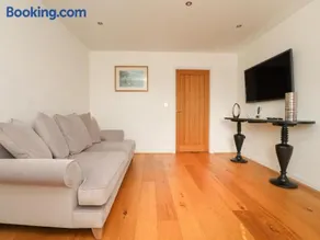 7 Smithy Row - Image 3
