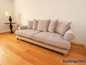 7 Smithy Row - Image 5