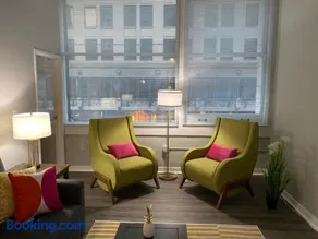SKYWALK CONVENTION CENTER KING BED WiFi WD - Image 3