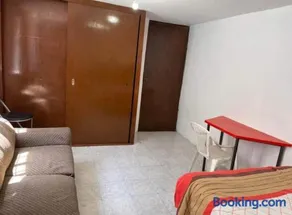 Cuarto cerca del aeropuerto y la central de abastos - Image 2
