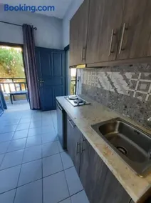 Christou Apts Hercules 01 - Image 3