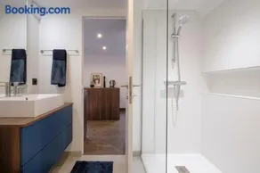 Duplex 1 bedroom near Grand Place - Image 5