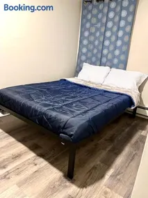2BR Boho loft minutes from downtown CLE - Image 4