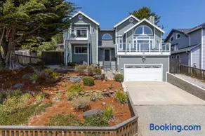 Seaside Retreat Beaches Trails Family Activities Restaurants & Bars - Image 3