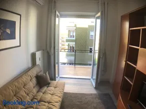 Cozy flat near Milan - M1 metro link - AC & Wi-Fi - Image 5