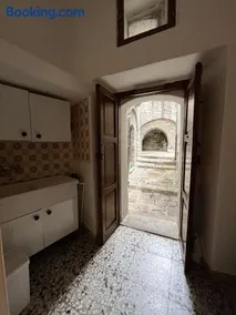 Casetta La Roccia nel Borgo di Pietrapertosa - Image 3