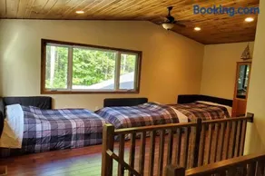 Riverfront Private Wooded 4-Season Cottage Retreat - Image 2