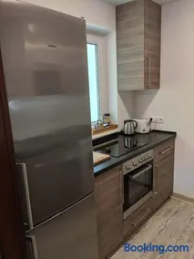 15% Discount - 60m² - Wasserbett - WiFi - Parking -Balkon - Image 3