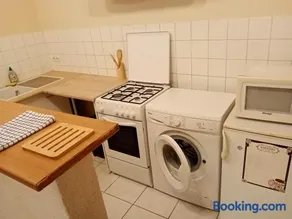 Appartement de ville avec cour privée - Image 2