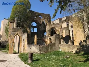 Pilier de la Fontaine - avec parking - Image 2
