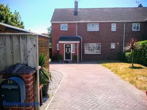 Lovely new double/twin ensuite room (near Torbay Hospital) - Image 2