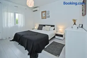 LA PERLA Hvar - luxury apartment - Image 5