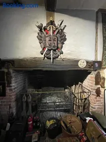 Rooms at 1 Reydon House - Image 2