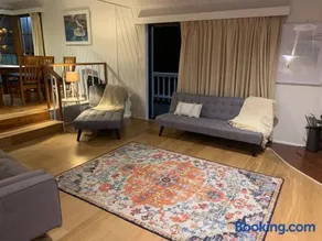 NEWLY LISTED BEACH HOUSE IN TRANQUIL BROULEE. - Image 3