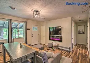 Modern 2BR/1BA Home on Fort Gibson Lake - Image 3