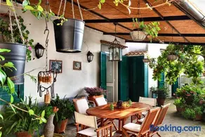 Sorrento Hills Comfort Villa - Image 2