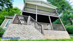 Entire house just for you!! Close to the Corvette. - Image 4
