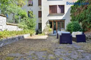 Design flat with private garden close to the Palace of Versailles Welkeys - Image 5