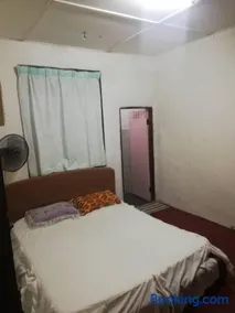 Emzoy kertih private unit rest house - Image 2